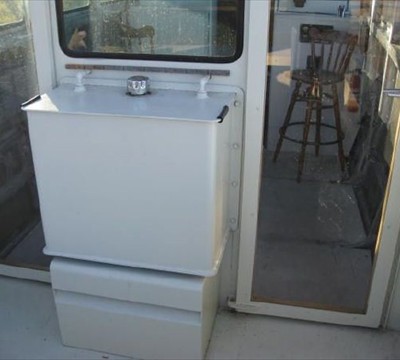 welded aluminum fuel tank