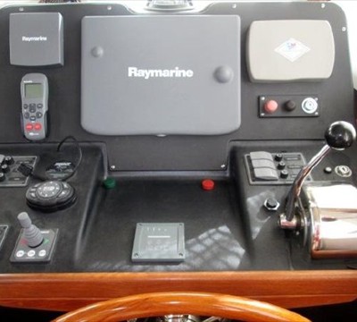 Raymarine E Series electronics